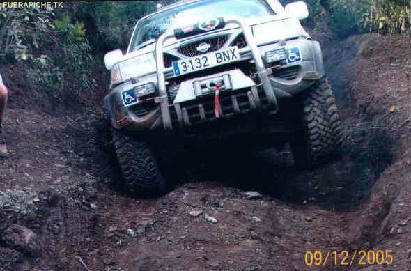 Terrano II 5 puertas preparado 4x4